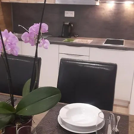 Moon Liptovský Mikuláš